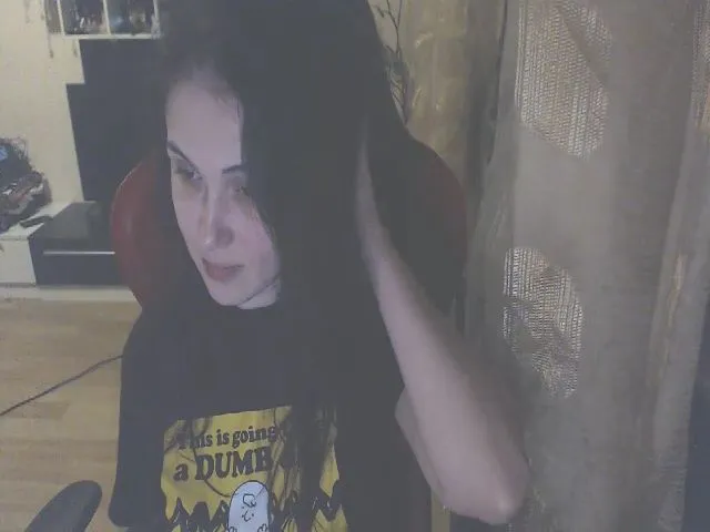 Live sex webcam photo for EmpressDaria #272458669