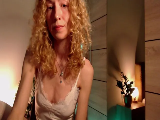 Live sex webcam photo for Enchanti #272868256
