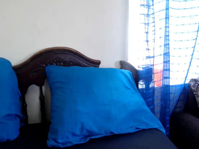 Live sex webcam photo for Enchantriss #272698625