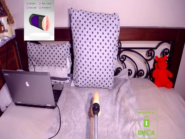 Live sex webcam photo for Eper19 #273574433