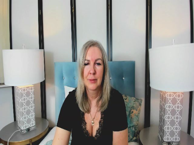 Live sex webcam photo for EricaSexyX #272138184