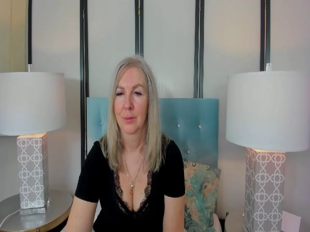 Live sex webcam photo for EricaSexyX #272504886