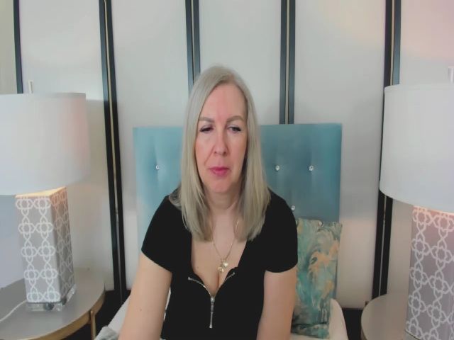 Live sex webcam photo for EricaSexyX #272884095