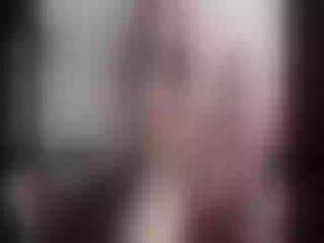 Live sex webcam photo for ErikaActive #273405799