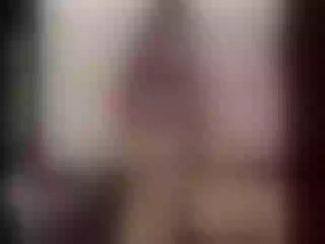 Live sex webcam photo for ErikaActive #273724785