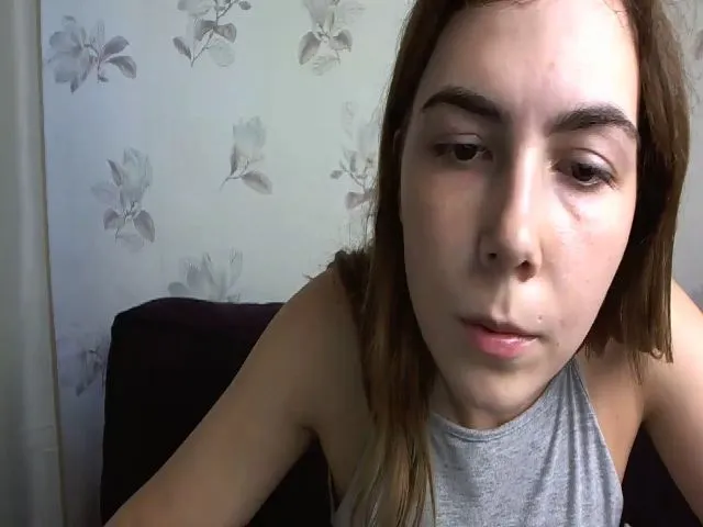 Live sex webcam photo for ErikkaSweet #274282132