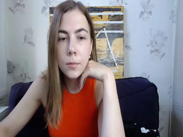 Live sex webcam photo for ErikkaSweet #274317772