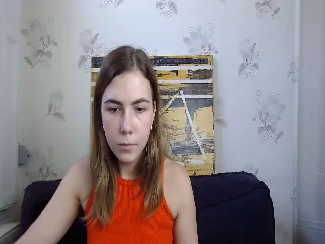 Live sex webcam photo for ErikkaSweet #274318125