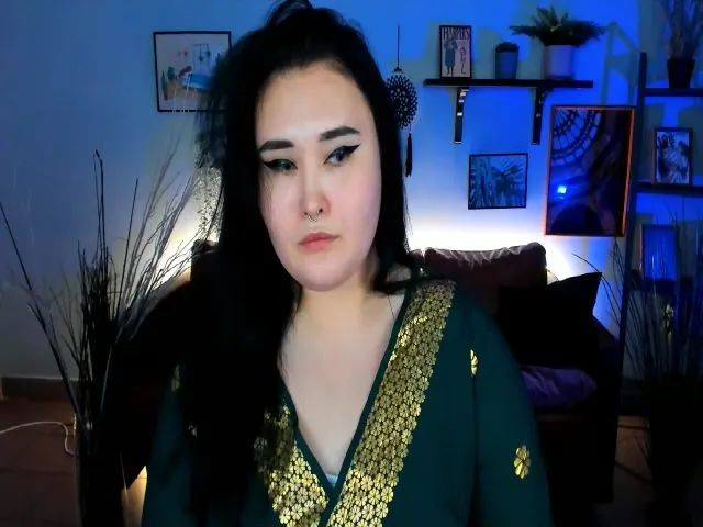 Live sex webcam photo for EsmiraWaild #271719406