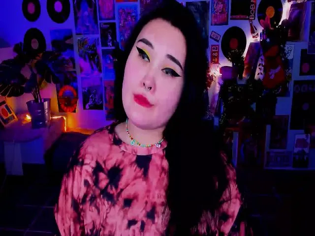 Live sex webcam photo for EsmiraWaild #271760204