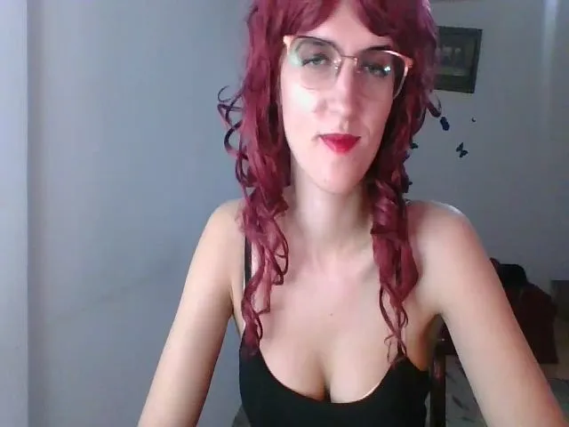 Live sex webcam photo for Essperanzza #271739915