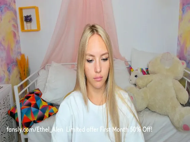 Live sex webcam photo for Ethel_Alen #273426935
