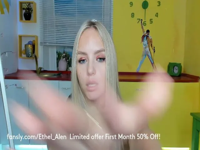Live sex webcam photo for Ethel_Alen #273462221