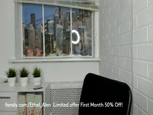 Live sex webcam photo for Ethel_Alen #273700300