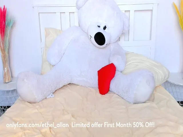 Live sex webcam photo for Ethel_Alen #273991912