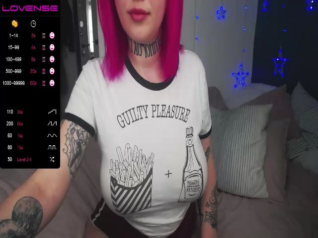 Live sex webcam photo for Eurusholmess #287881419