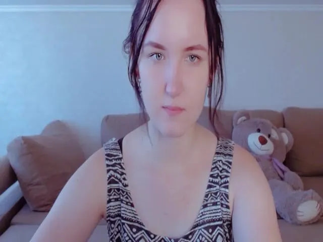 Live sex webcam photo for EvaClark01 #273946641