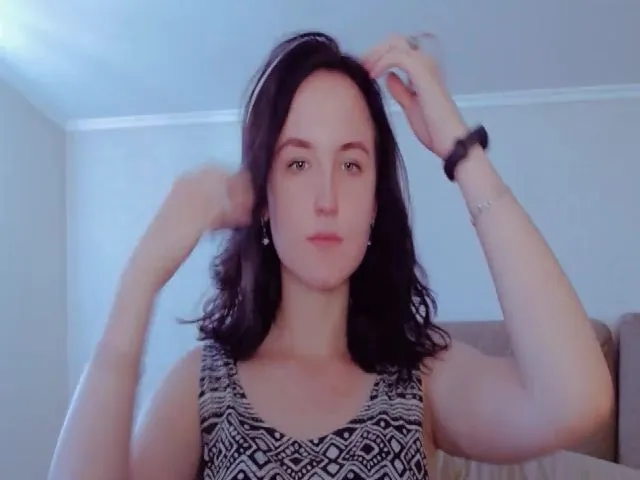 Live sex webcam photo for EvaClark01 #273947047