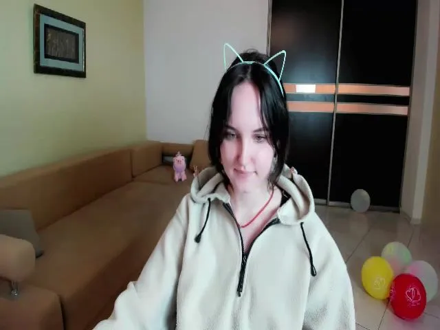 Live sex webcam photo for EvaClark01 #274085806