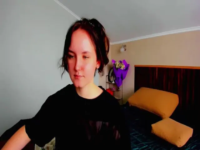 Live sex webcam photo for EvaClark01 #274229215