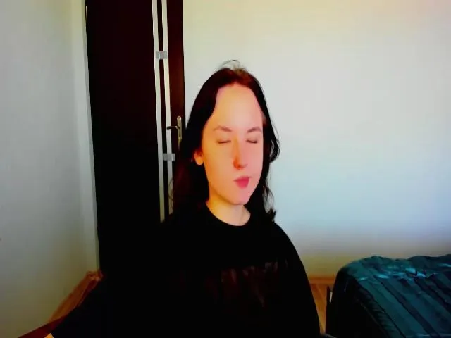 Live sex webcam photo for EvaClark01 #274267637
