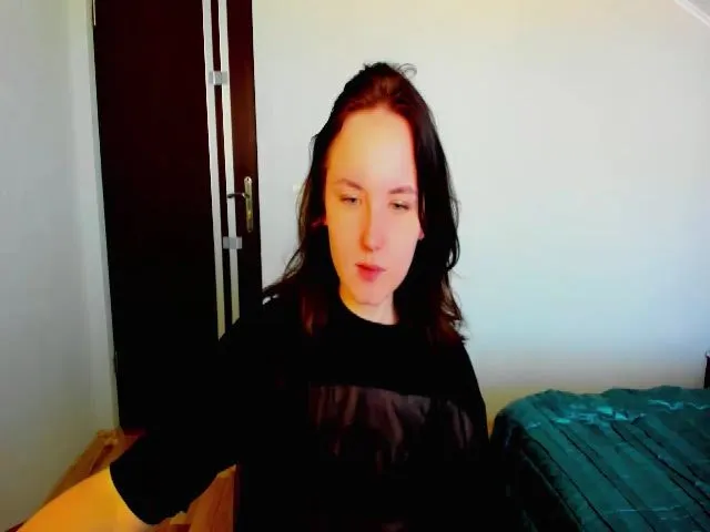 Live sex webcam photo for EvaClark01 #274267766