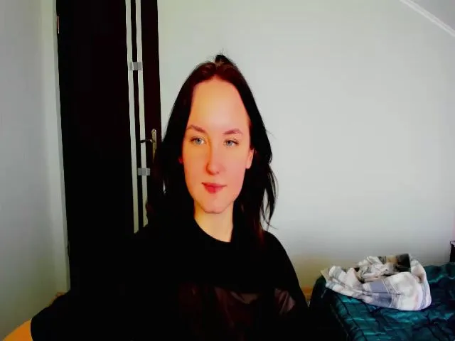 Live sex webcam photo for EvaClark01 #274268368