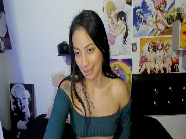 Live sex webcam photo for EvaInked #272615175