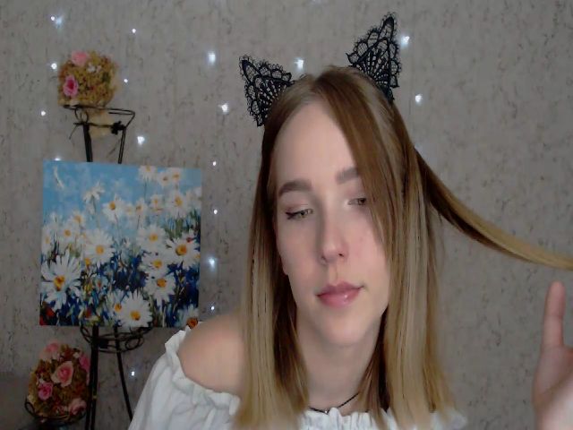 Live sex webcam photo for EvaRockStar #275078431