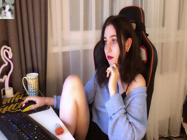 Live sex webcam photo for EvaWho #274312676