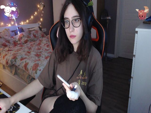 Live sex webcam photo for EvaWho #274667439