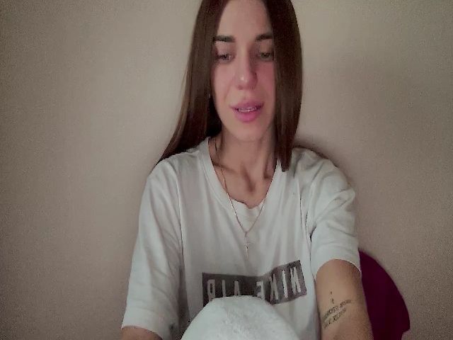 Live sex webcam photo for EvaXXChanel #272032858