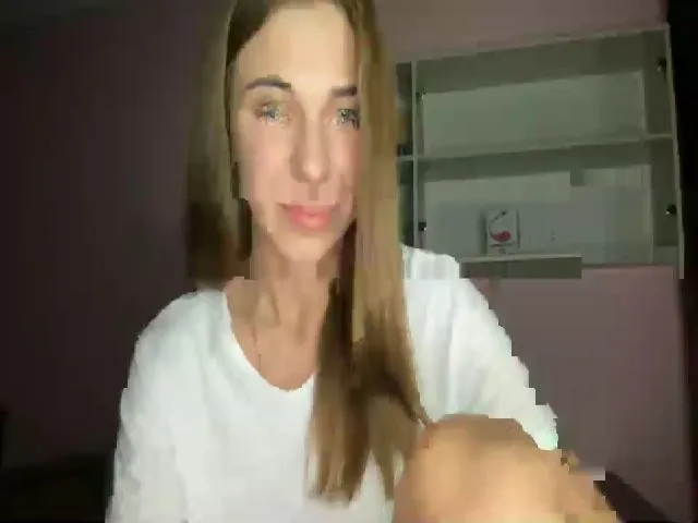 Live sex webcam photo for EvaXXChanel #274312883