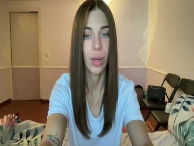 Live sex webcam photo for EvaXXChanel #274563573