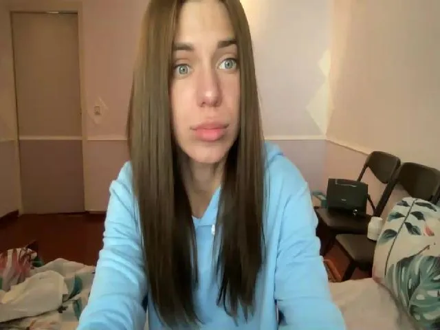 Live sex webcam photo for EvaXXChanel #274563882