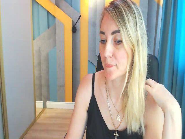 Live sex webcam photo for Eva_Smiths #274003407