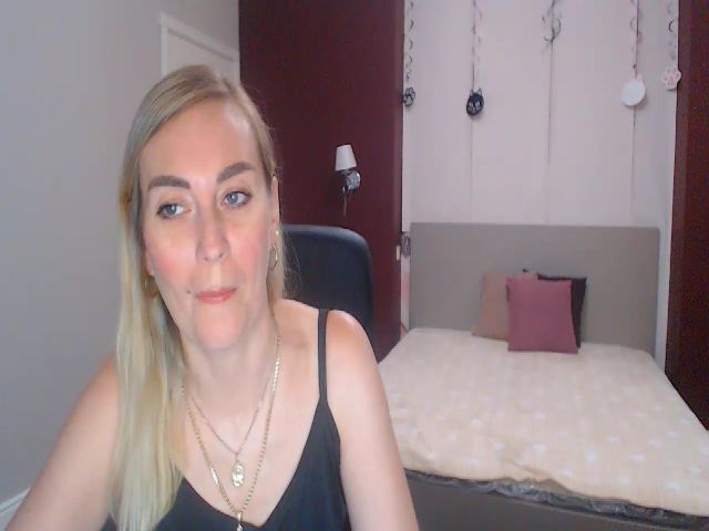 Live sex webcam photo for Eva_Smiths #274021706