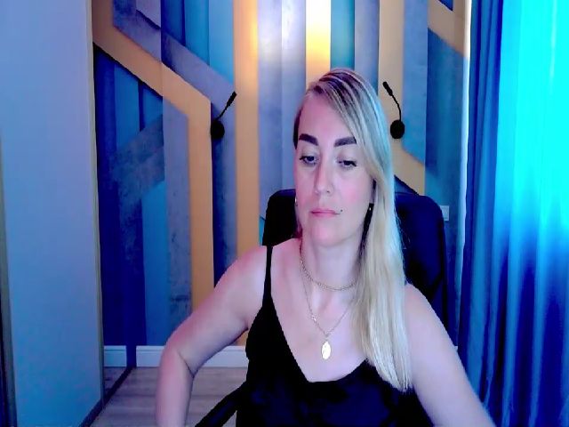 Live sex webcam photo for Eva_Smiths #274176446