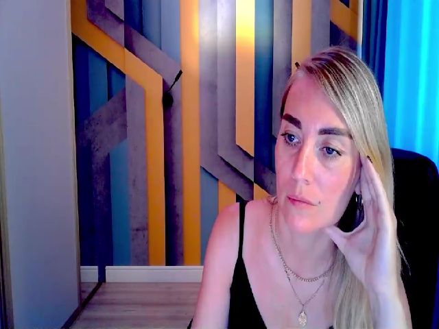 Live sex webcam photo for Eva_Smiths #274177164