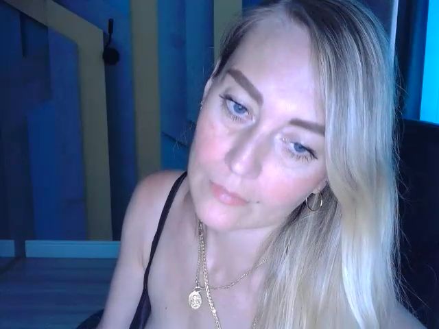 Live sex webcam photo for Eva_Smiths #274259228