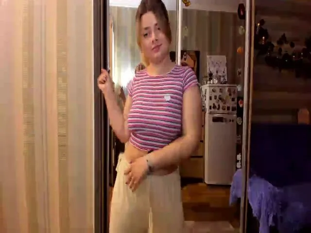Live sex webcam photo for Eva__Kamenski #273254523