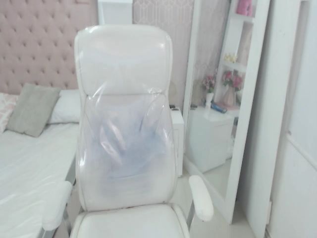 Live sex webcam photo for Eva_adamss #273275455