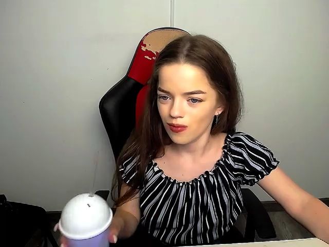 Live sex webcam photo for Eva_moosii #273731200