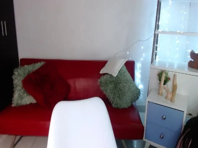 Live sex webcam photo for Evalix #272324430