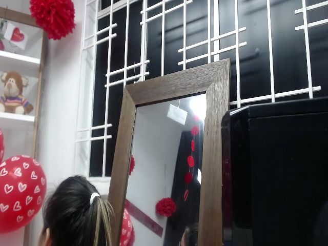 Live sex webcam photo for Evalix #272385113