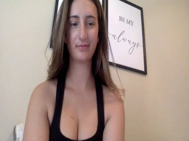 Live sex webcam photo for Evamia #273013886