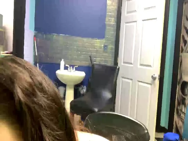 Live sex webcam photo for Evasiame #272929041
