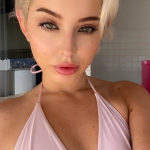 Live sex webcam photo for EveOnly #278221134