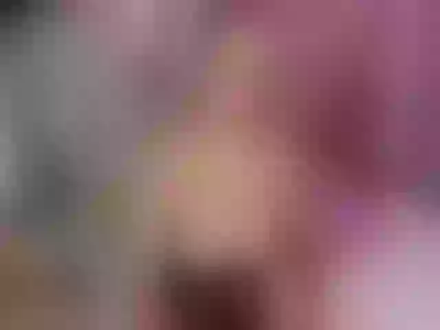 Live sex webcam photo for Eveee_ #272505144
