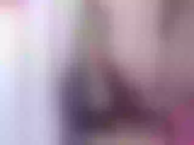 Live sex webcam photo for Eveee_ #273000506